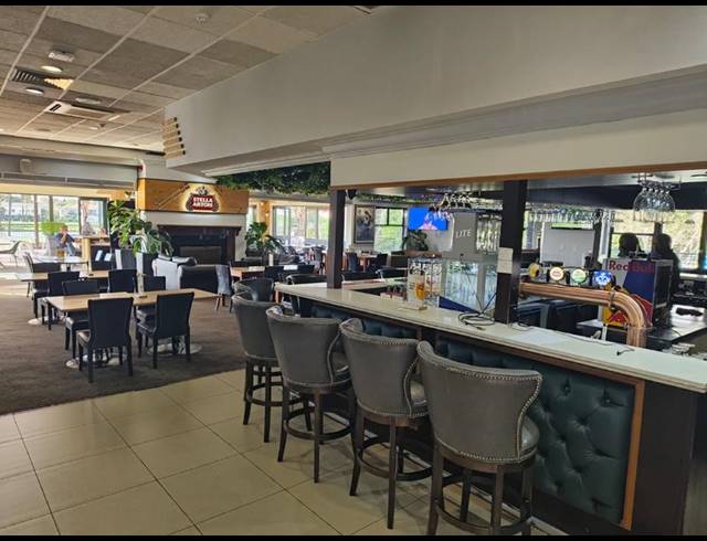 4 BEDROOM HOUSE FOR SALE IN SILVER LAKES GOLF ESTATE